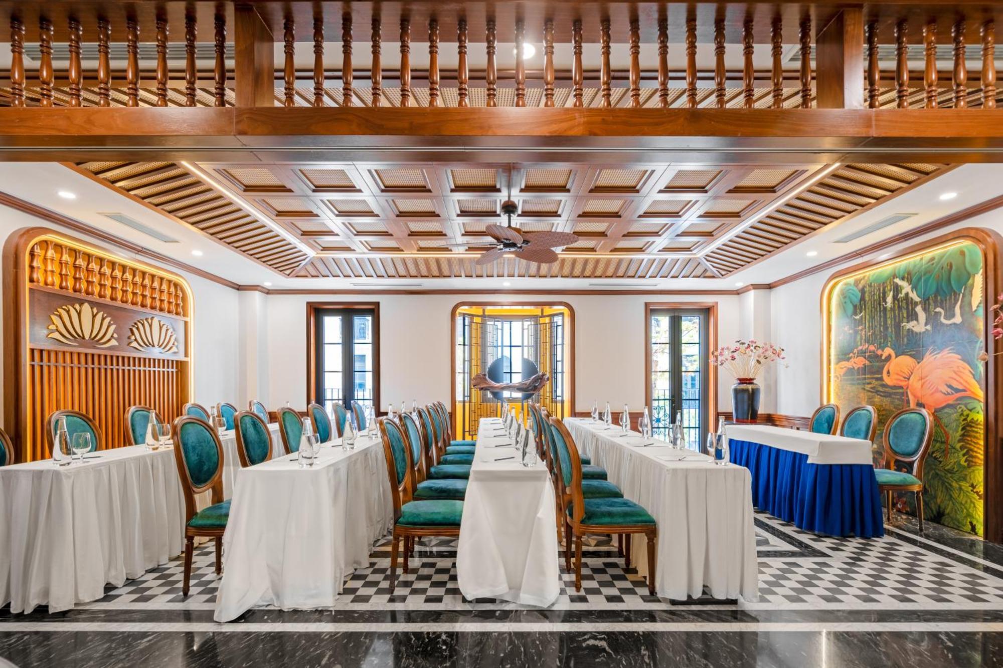 Grand Fleuve Boutique Hotel Ha Long Bagian luar foto